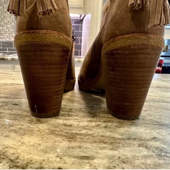 Frye Jen Shearling Short Bootie – Taupe Suede – Women’s 8 - Picture 6 of 7